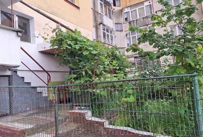 VAnd apartament 3 camere - 1