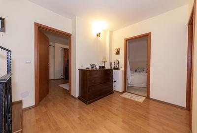 Casă De Vânzare, Lângă Pădurea Roșu Liberă, P+2, 5 Camere  Garaj + 2 Parcări - 10