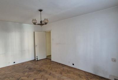 De vanzare ap.3 camere , cart. Tudor- str. Cutezantei - 9