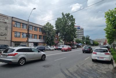 Spatiu comercial (tip showroom), vitrina 24 m. - 4