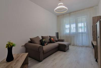 Apartament cu 2 camere decomandat, mobilat în Roșu