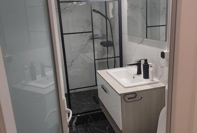 Inchiriez  apartament 2 camere - 12