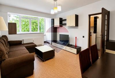 Apartament cu 2 camere, mobilat în P-ța Victoriei