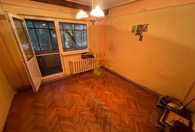 Apartament cu 3 camere | Etaj 3/3 | 80 mp | 2 Stejari | CEC - 5