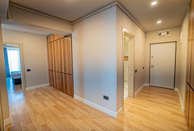 Apartament cu 3 camere decomandat, mobilat în Tomis Nord