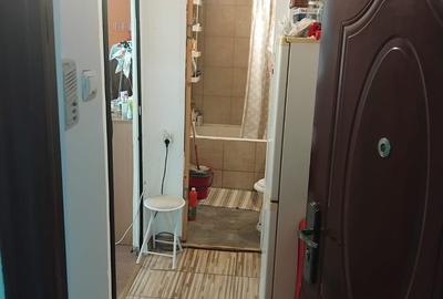 Garsoniera de vanzare Crangasi - 1