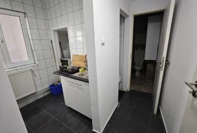 Alba Iulia,bl.reabilitat,et.1/4,Amenajat,2 balcoane,centrala,mobilat,complet - 4