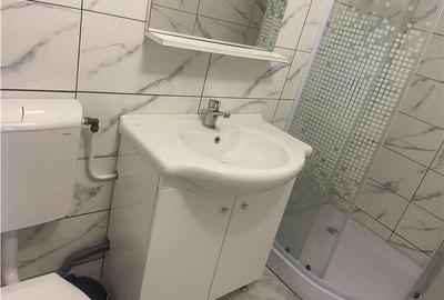 Garsoniera de inchiriat in Focsani , zona Gara , et 1 4 , renovata si mobilata c - 10