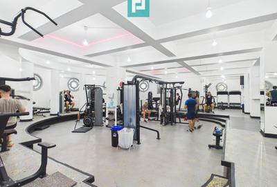 Proprietate Exclusivistă de Închiriat - 51