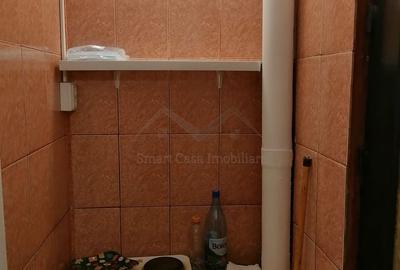 Camera camin pacurari lukoil etajul 2 - 4