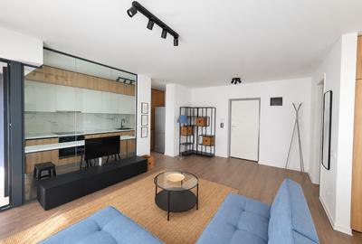 Apartament cu 2 camere semidecomandat, mobilat în Aviației