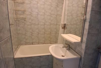 Apartament 2 camere, decomandat, metrou, Lujerului - 9