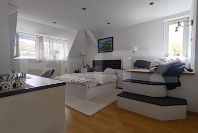 Casă finisata 220 mp, 2 corpuri de cladire , teren 261 mp, cart Gruia ! - 10