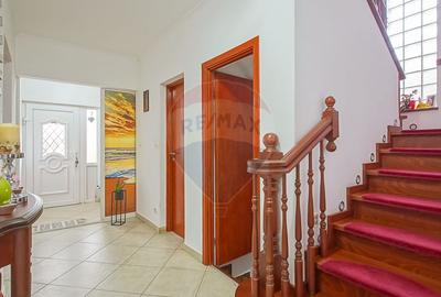 Comision 0%! Casa spațioasă Râșnov, zona case, str. Heliade Rădulescu - 12