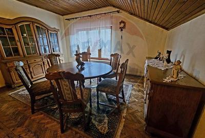 SINAIA- APARTAMENT DE VACANTA/ REZIDENTIAL- 3 camere in vila! - 15