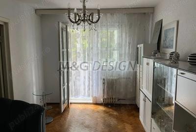 Apartament cu 3 camere semidecomandat în Dacia