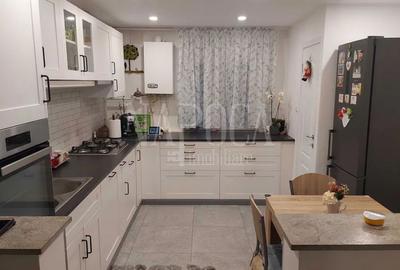 Apartament 3 camere de vanzare in Zorilor, Cluj Napoca - 1