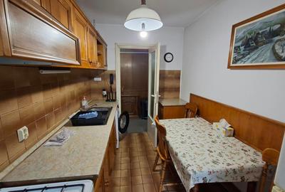 De inchiriat apartament 3 camere, Tg. Mures, Cornisa (UMF) - 7