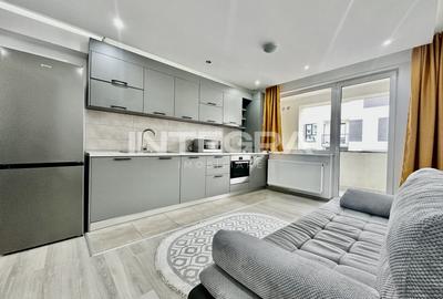 Apartament cu 2 camere semidecomandat, mobilat în Florești