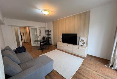 Apartament cu 2 camere decomandat, mobilat în Unirii