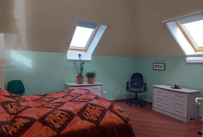 Vila cu 9 camere in zona Spitalului Judetean - str.Gh.Doja - 7