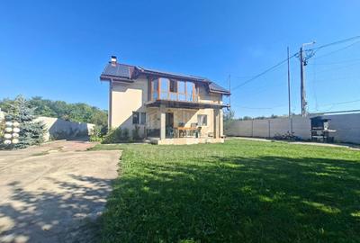 Casă individuală cu 6 camere în Hărman