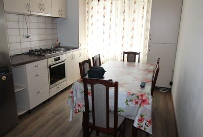 Apartament 2 camere, decomandat, Targu-Jiu,  zona 9 Mai - 4