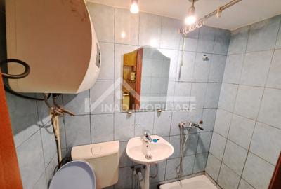 Garsoniera de vanzare in zona strazii Bulevardul Muncii - 7