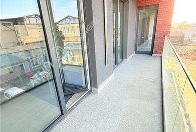 Apartament la cheie 3 camere loc parcare subteran si boxa zona Central - 15
