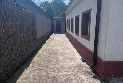 Casă cu 3 camere în Murfatlar