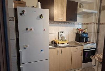 Apartament o camera - zona Nicolina 2 - 5