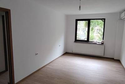 Apartament cu 4 camere, nemobilat, Parter, Sector 3, zona Nicolae Grigorescu - 4