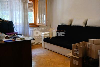 Apartament de vanzare zona centrala etaj 2/8 cu lift - 3