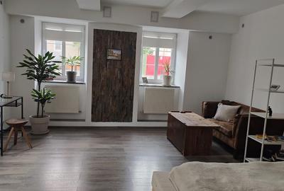 Garsoniera tip studio ansamblul Schiller Residence direct de la proprietar - 2