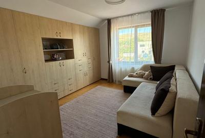 Casa individuala 165 mp utili, 350 mp teren , 2 parcari , Floresti - 13