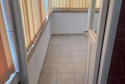 Apartament 2 camere decomandat zona Nicolina 57 mp - 2