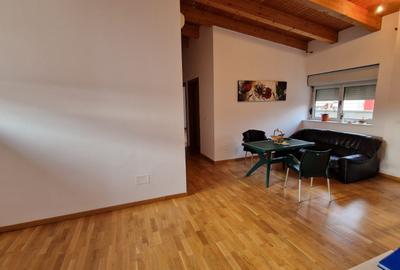 Apartament cu 3 camere semidecomandat în Torontalului - 21