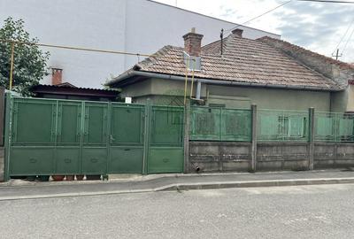 Casa de vanzare pe strada Traian Vuia Someseni, teren 164 mp