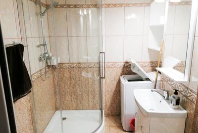 Apartament  cu trei camere, decomandat in  Centrul Civic - 5