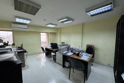 Spatii de birouri de vanzare *Piata Unirii* suprafete intre 27-182mp - 20