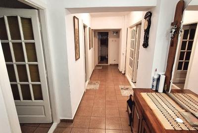 Apartament 4 camere de vânzare Cartier Lapus- 104 mp sup totala - 3