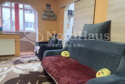 Garsonieră 27 mp, etaj 2, balcon – Vasile Aaron, Sibiu - 1