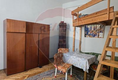 De vanzare Apartament 2 camere în clădire istorică cu lift, Str. Horea - 10