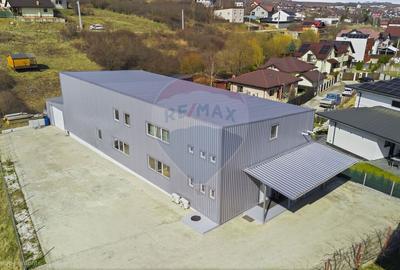 Hală Multifuncțională de Vânzare 600mp și Teren 924mp în Bucium - Iași - 1
