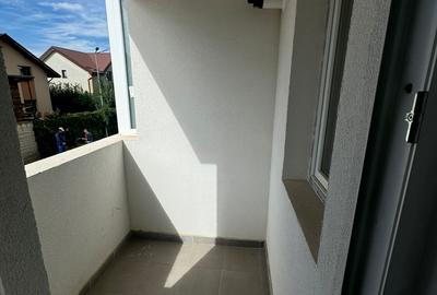 VANZARE GARSONIERA DECOMANDATA LANGA SCOALA PENTRU RARES-BLOC MIC DE 3 ETAJE - 5