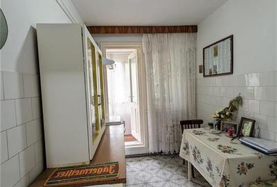 Apartament cu 2 camere semidecomandat în Tătărași