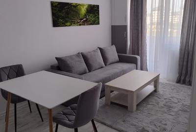 Apartament cu 2 camere semidecomandat, mobilat în Militari
