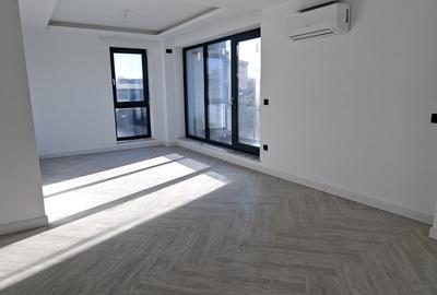 Apartament cu o camera, decomandat,41 mp, gradina 104 mp, centru/Palas/Iulius - 1