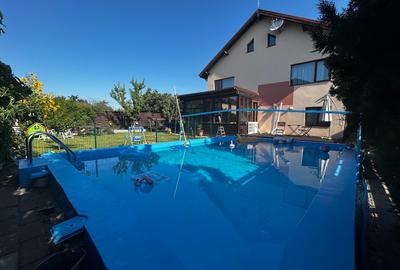 Casă individuală cu 5 camere în Tunari