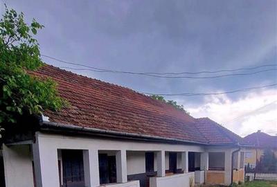 Vanzare casa individuala 4 camere in Aghiresu cu teren de 1355 mp, jud Cluj - 1